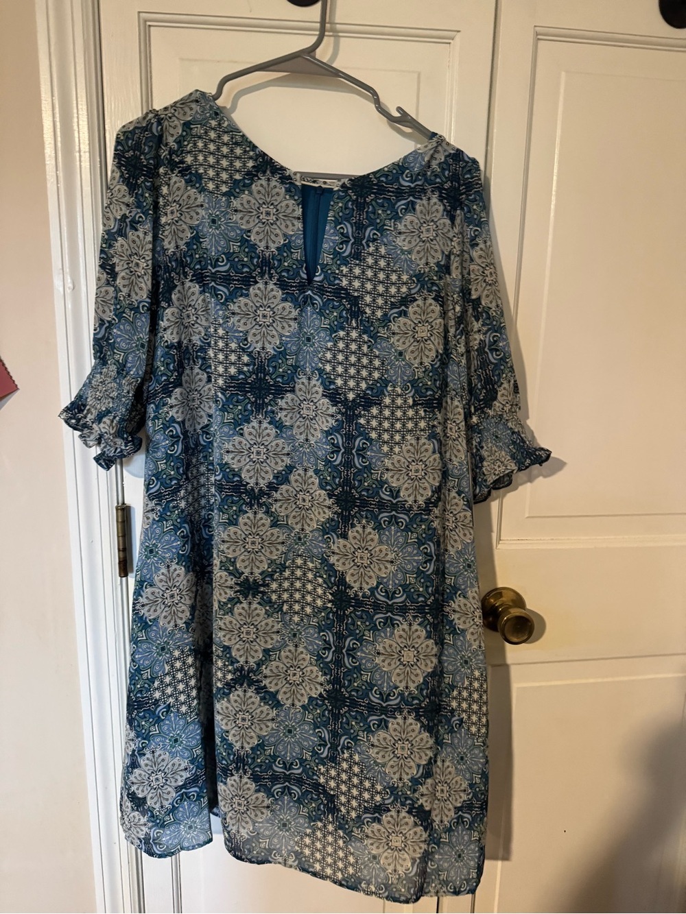 NWT Stunning Jessica Howard Blue Medallion Print Bell Sleeve Midi Dress Size 16 - Picture 5 of 10